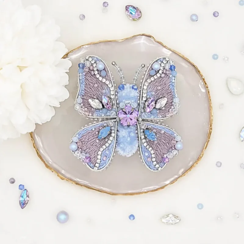 Handmade butterfly brooch pin by Fae Fancies, in blue and purple color, Dreamy collection, silk velvet, hand-embroidery, front side